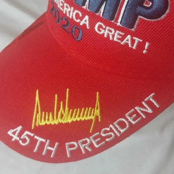 Donald Trump 2020 Baseball Cap - Picture 2 of 3